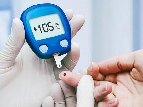 Nước ép cà chua hỗ trợ điều trị bệnh tiểu đường