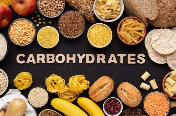 Khi chọn sữa nên để ý đến hàm lượng carbohydrate của sản phẩm