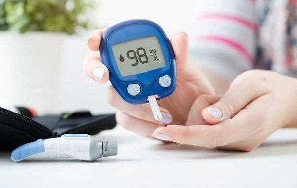 Tích cực điều trị bệnh tiểu đường để hạn chế dẫn đến các biến chứng