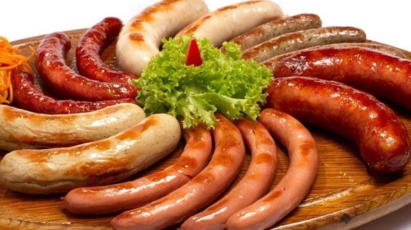 Không sử dụng thường xuyên các sản phẩm chế biến từ thịt đỏ