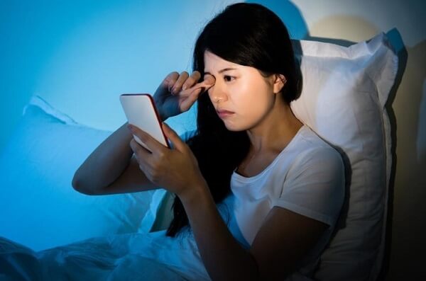 Mắt đột ngột bị mờ