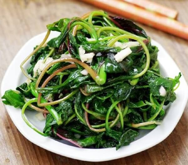 Rau dền xào tỏi