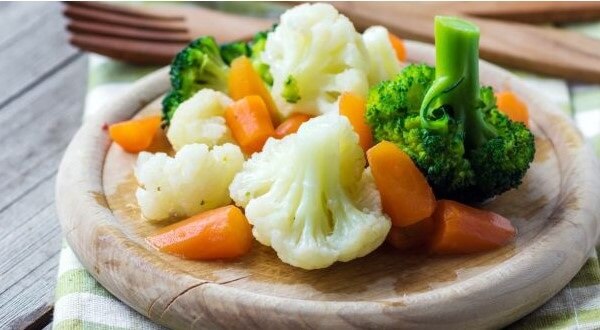 Nên sử dụng các thực phẩm ở dạng luộc hay hấp