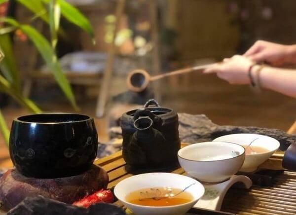 Pha trà xanh theo cách truyền thống
